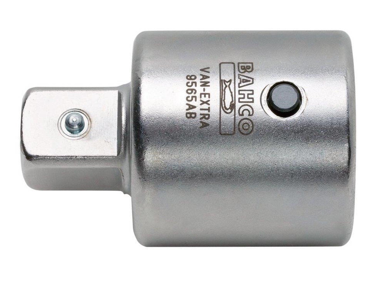 BAHCO Decreasing adaptor for 1 square drive and 1 sockets. BAHCO Decreasing adaptor for 1 square drive and 1 sockets.